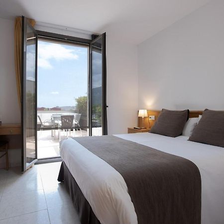 Hotel Alta Garrotxa Tortella Bagian luar foto