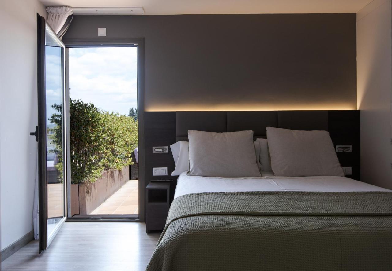 Hotel Alta Garrotxa Tortella Bagian luar foto