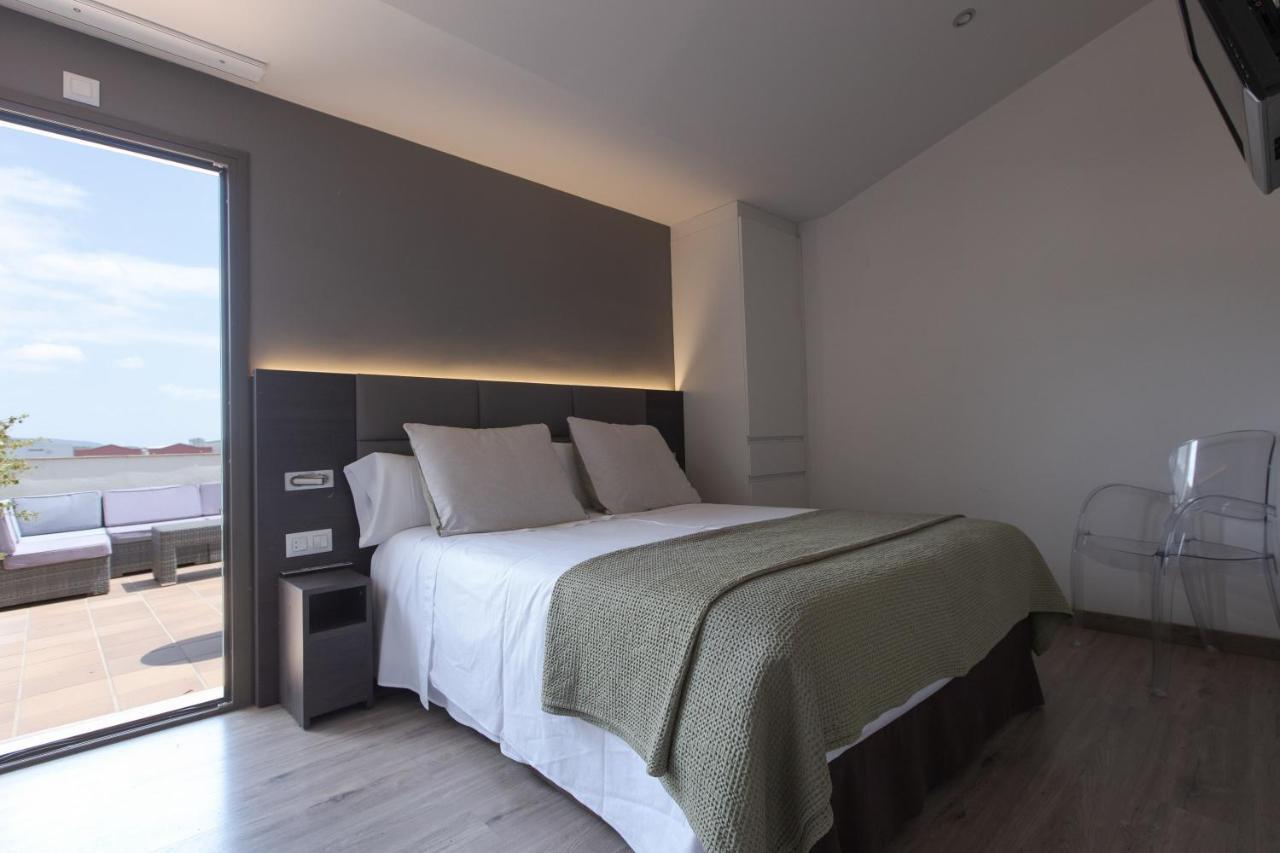 Hotel Alta Garrotxa Tortella Bagian luar foto