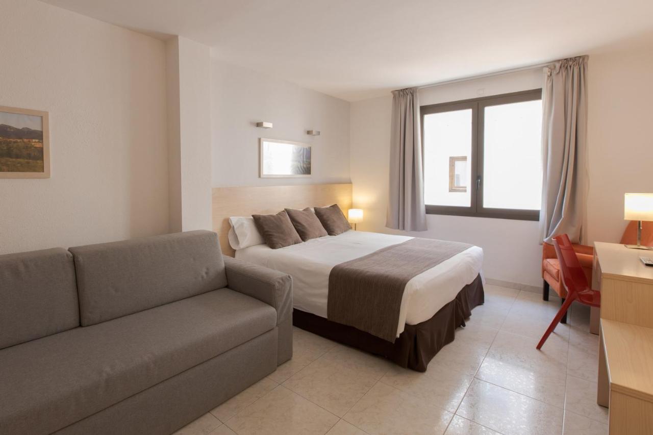 Hotel Alta Garrotxa Tortella Bagian luar foto